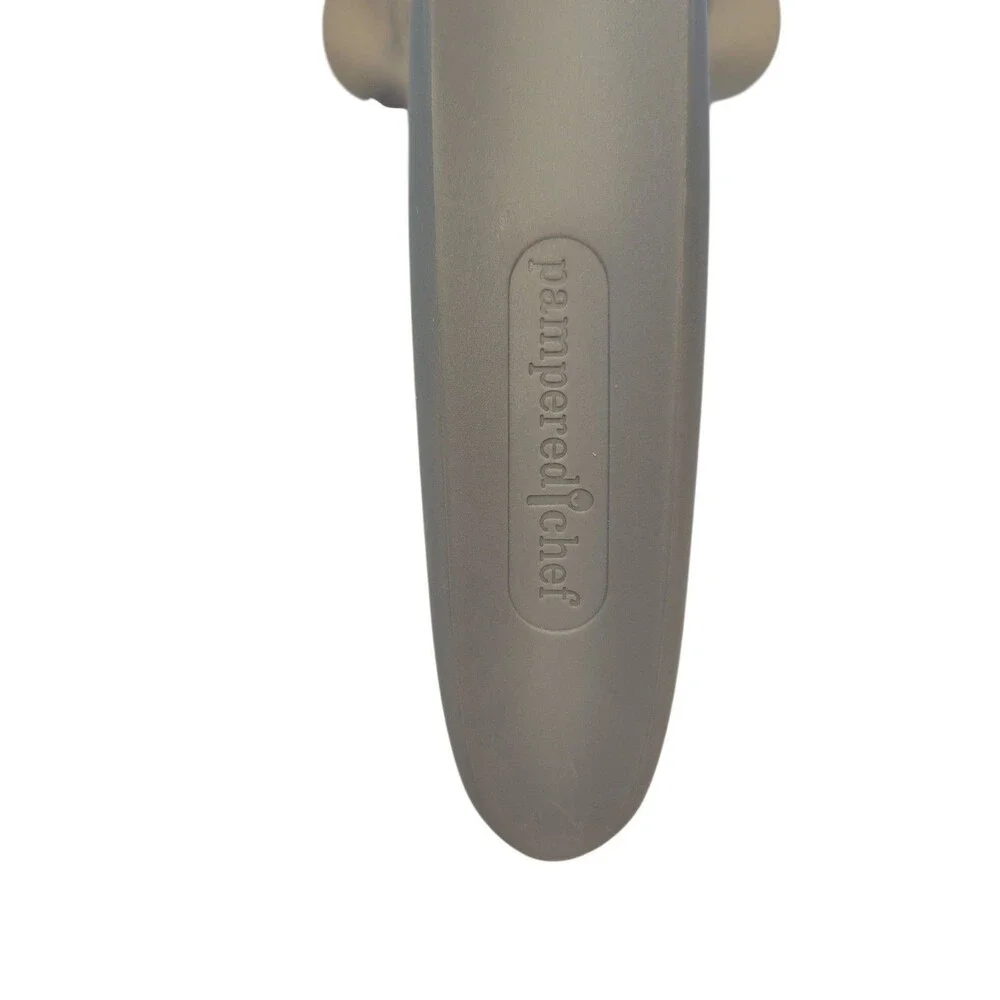 NWOB Pampered Chef Rolling Cookie Cutter # 1442 & Attachments Heart